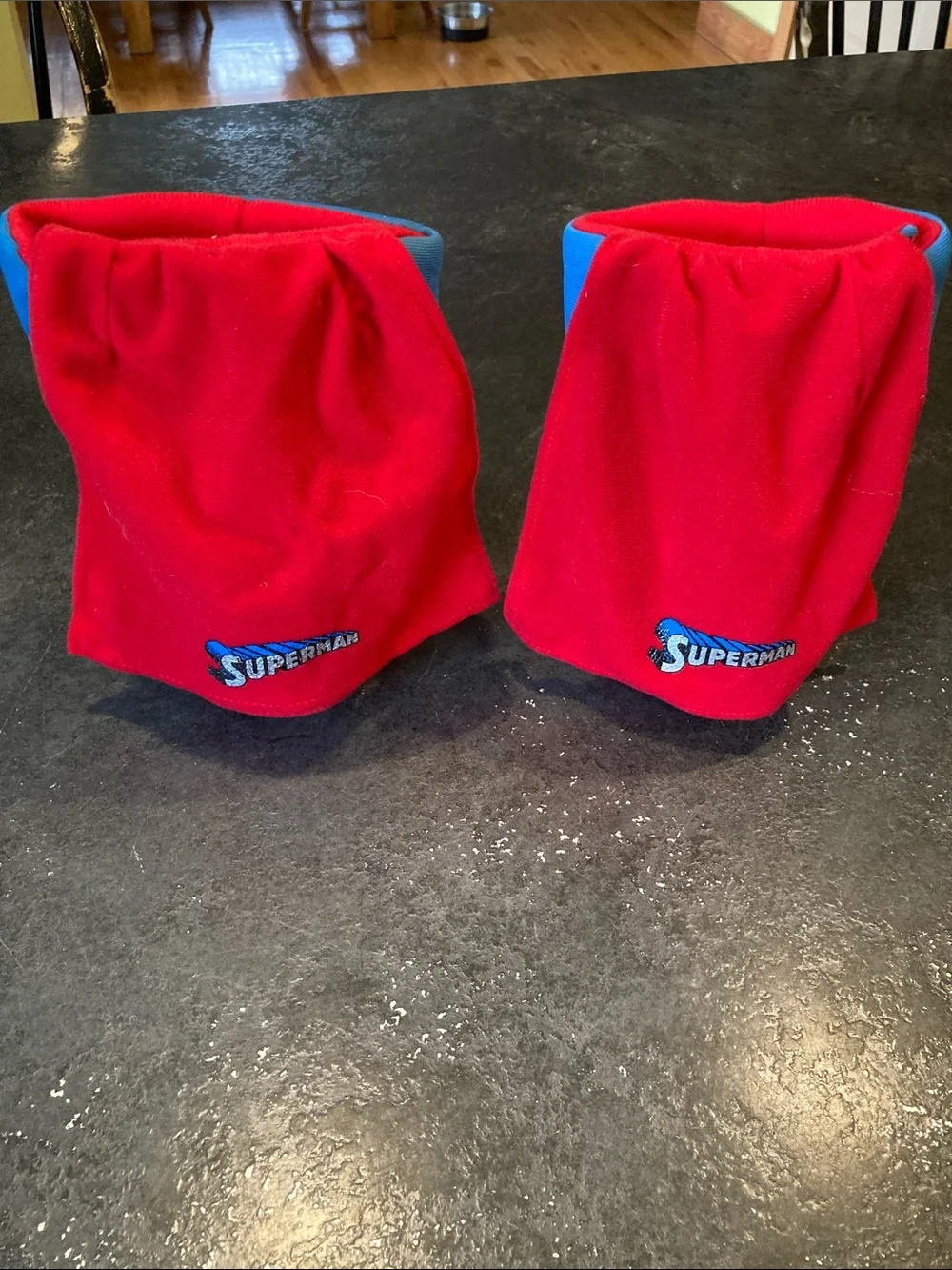 Boys Superman blue red house shoes cape boots size 7-8